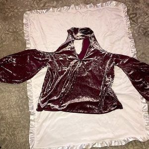 Cut out shoulder top